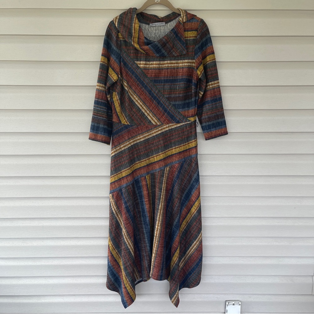 Danny and Nicole Navy Mustard Spice Asymmetrical Stripe Dress Size 12